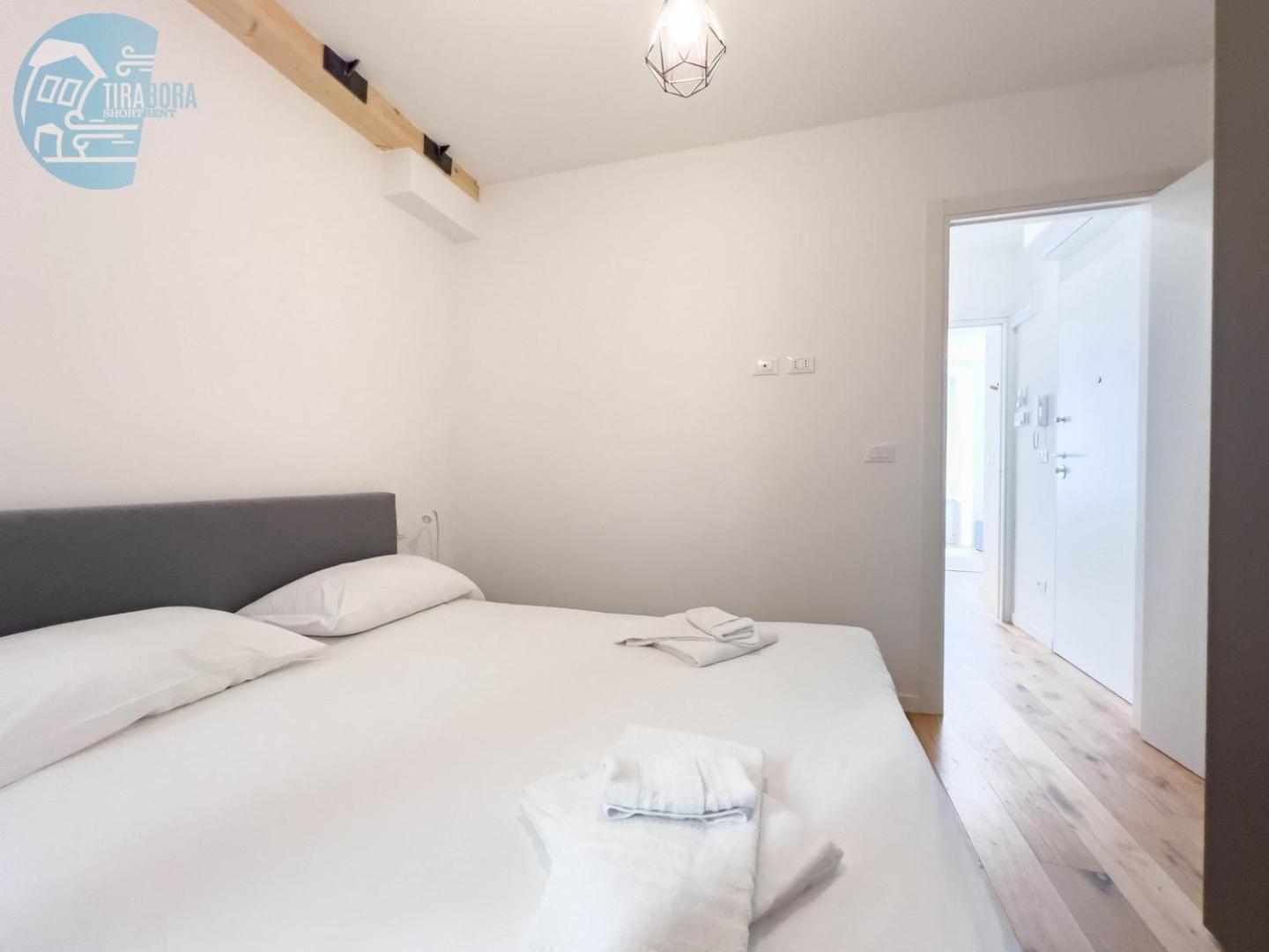 Cassa Di Risparmio 11 Tirabora Short Rent Trieste Extérieur photo