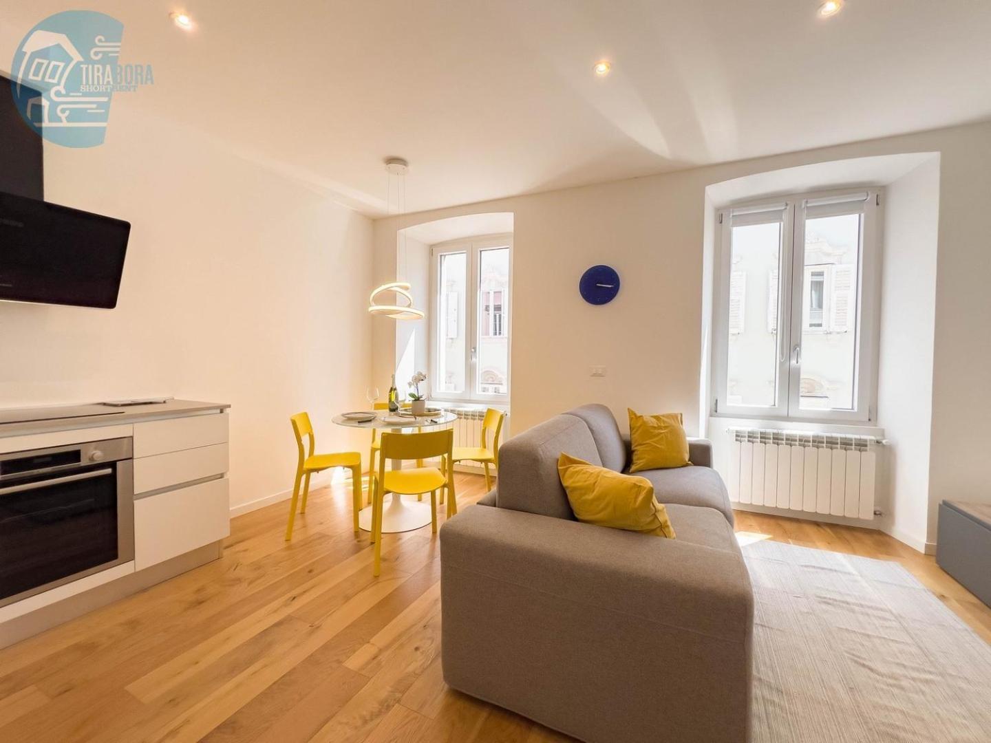 Cassa Di Risparmio 11 Tirabora Short Rent Trieste Extérieur photo