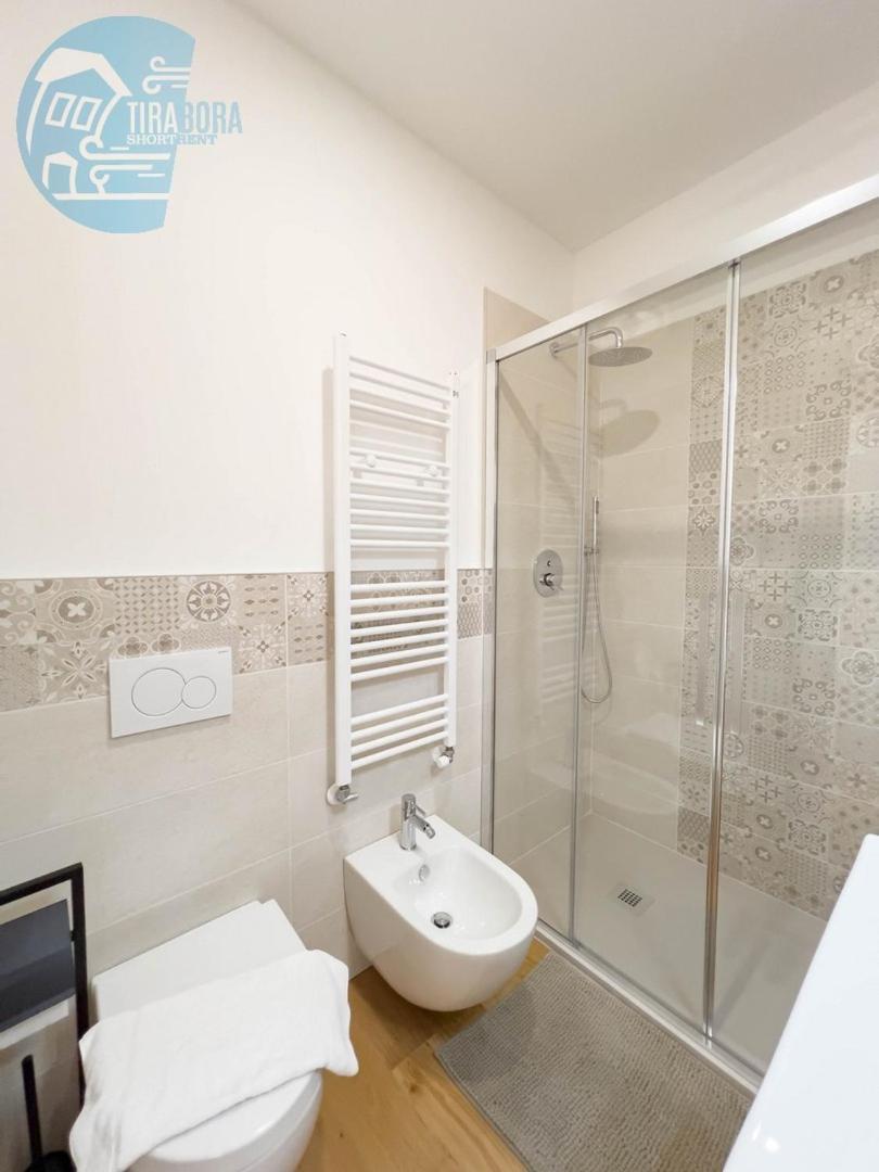 Cassa Di Risparmio 11 Tirabora Short Rent Trieste Extérieur photo