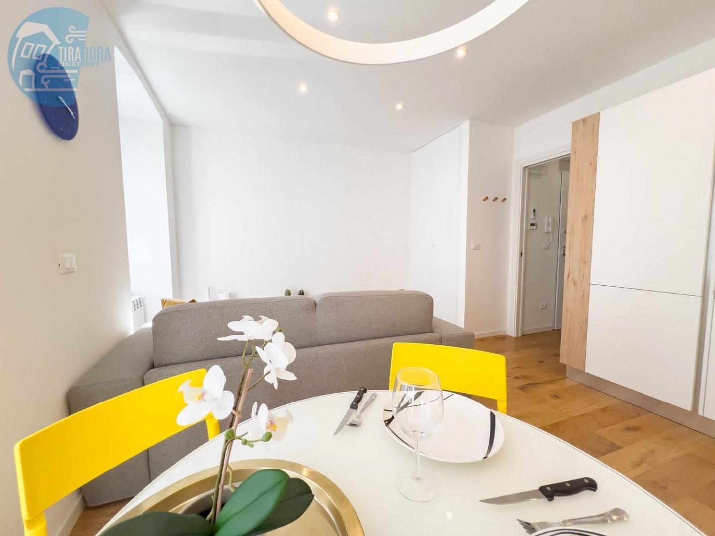 Cassa Di Risparmio 11 Tirabora Short Rent Trieste Extérieur photo
