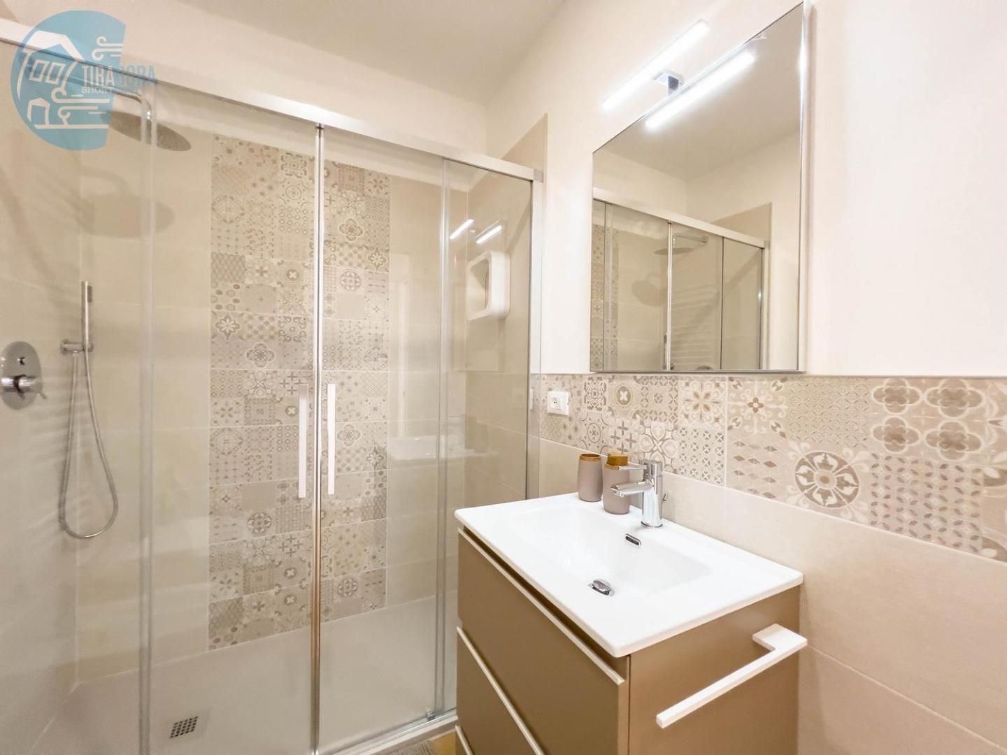 Cassa Di Risparmio 11 Tirabora Short Rent Trieste Extérieur photo