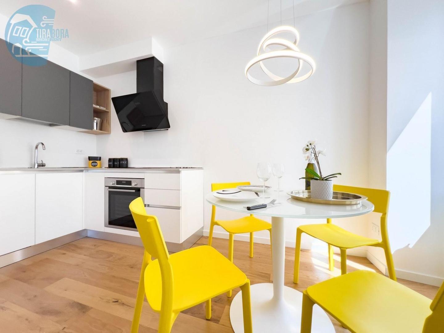 Cassa Di Risparmio 11 Tirabora Short Rent Trieste Extérieur photo