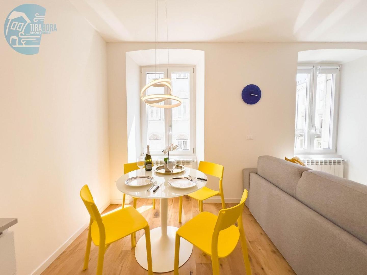 Cassa Di Risparmio 11 Tirabora Short Rent Trieste Extérieur photo